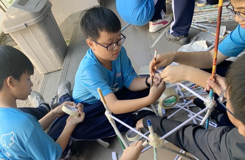 Trường chuyên nên thay đổi ra sao? - Kỳ 4: Không có mô hình giáo dục nào hoàn hảo - Ảnh 3. Trường chuyên nên thay đổi ra sao? - Kỳ 4: Không có mô hình giáo dục nào hoàn hảo - Ảnh 3.