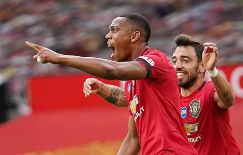 Manchester United mất 2 điểm đáng tiếc ở phút 90+6 - Ảnh 2. Manchester United mất 2 điểm đáng tiếc ở phút 90+6 - Ảnh 2.