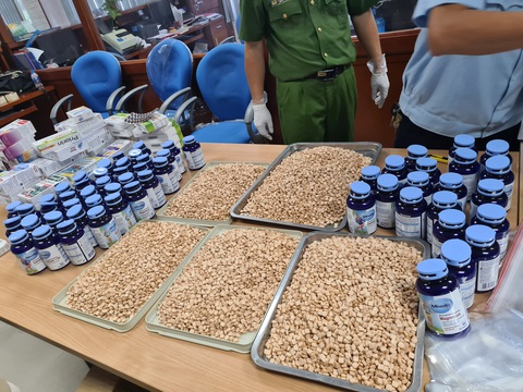 Bắt giữ 6 nghi phạm vận chuyển hơn 20kg ma túy - Ảnh 1. Bắt giữ 6 nghi phạm vận chuyển hơn 20kg ma túy - Ảnh 1.