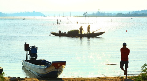Làng chài Momray bình yên giữa đại ngàn - Ảnh 3. Làng chài Momray bình yên giữa đại ngàn - Ảnh 3.