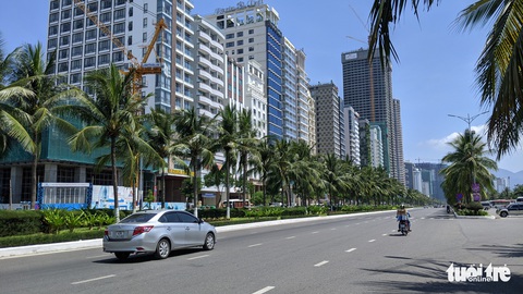 Nhiều khách sạn tại Đà Nẵng rao bán sau mùa dịch COVID-19 - Ảnh 1. Nhiều khách sạn tại Đà Nẵng rao bán sau mùa dịch COVID-19 - Ảnh 1.