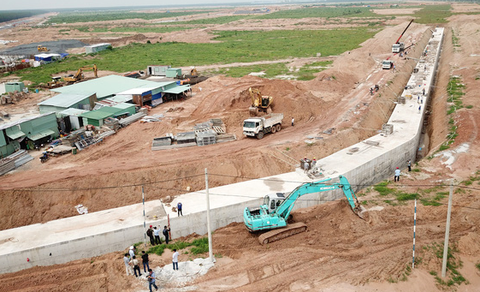 Chậm tiến độ dự án sân bay Long Thành: Nói Đồng Nai ôm tiền không giải ngân thì oan cho tỉnh - Ảnh 3. Chậm tiến độ dự án sân bay Long Thành: Nói Đồng Nai ôm tiền không giải ngân thì oan cho tỉnh - Ảnh 3.