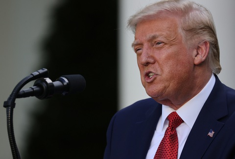 Ông Trump khoe đã trực tiếp thuyết phục Anh bỏ thiết bị Huawei - Ảnh 1. Ông Trump khoe đã trực tiếp thuyết phục Anh bỏ thiết bị Huawei - Ảnh 1.