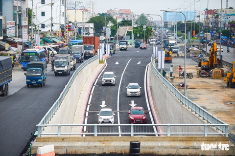 TP.HCM thông xe nhánh N2 hầm chui An Sương để giảm ùn tắc cửa ngõ Tây Bắc - Ảnh 2. TP.HCM thông xe nhánh N2 hầm chui An Sương để giảm ùn tắc cửa ngõ Tây Bắc - Ảnh 2.
