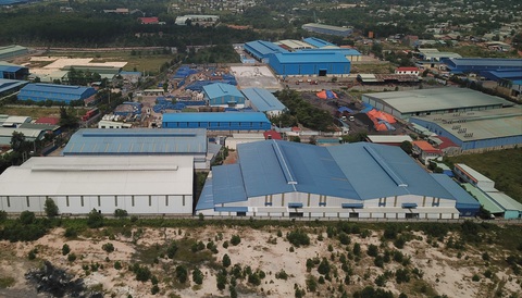 Nhiều tổ chức, cá nhân dính vi phạm vụ xẻ thịt cụm công nghiệp ở Đồng Nai - Ảnh 1. Nhiều tổ chức, cá nhân dính vi phạm vụ xẻ thịt cụm công nghiệp ở Đồng Nai - Ảnh 1.