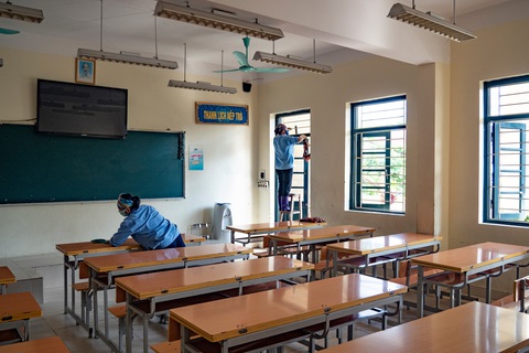 Hà Nội chuẩn bị thi tuyển sinh lớp 10: Giúp thí sinh chống nóng - Ảnh 1. Hà Nội chuẩn bị thi tuyển sinh lớp 10: Giúp thí sinh chống nóng - Ảnh 1.