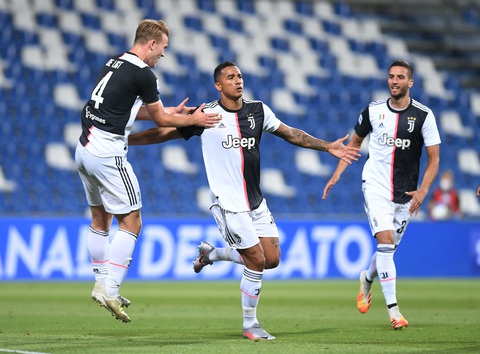 Ronaldo tịt ngòi, Juventus đánh rơi chiến thắng trước Sassuolo dù dẫn trước 2-0 - Ảnh 1. Ronaldo tịt ngòi, Juventus đánh rơi chiến thắng trước Sassuolo dù dẫn trước 2-0 - Ảnh 1.