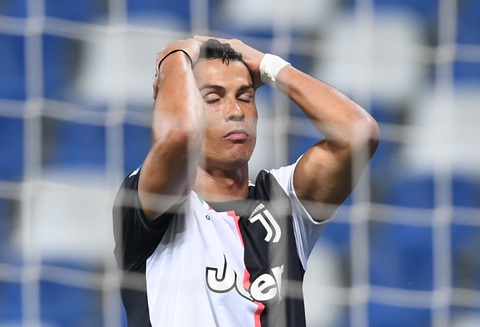 Ronaldo tịt ngòi, Juventus đánh rơi chiến thắng trước Sassuolo dù dẫn trước 2-0 - Ảnh 3. Ronaldo tịt ngòi, Juventus đánh rơi chiến thắng trước Sassuolo dù dẫn trước 2-0 - Ảnh 3.