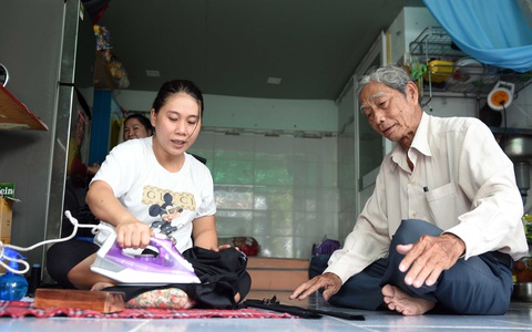 Ba Minh của những đứa con khuyết tật - Ảnh 6. Ba Minh của những đứa con khuyết tật - Ảnh 6.