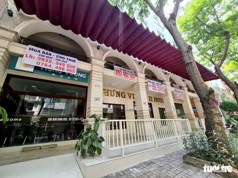 Tan tác phố Hàn Quốc ở Sài Gòn - Ảnh 8. Tan tác phố Hàn Quốc ở Sài Gòn - Ảnh 8.