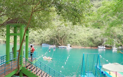 Đến Quảng Bình tắm mát suối Chày, Nước Moọc - Ảnh 4. Đến Quảng Bình tắm mát suối Chày, Nước Moọc - Ảnh 4.