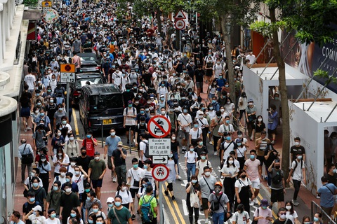 Ông Biden gọi luật an ninh Hong Kong là đòn chí tử, dọa trừng phạt nếu đắc cử - Ảnh 2. Ông Biden gọi luật an ninh Hong Kong là đòn chí tử, dọa trừng phạt nếu đắc cử - Ảnh 2.