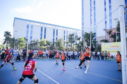 HUTECH xét tuyển học bạ đến 31-7: Giai đoạn vàng để trúng tuyển đúng ngành yêu thích - Ảnh 3. HUTECH xét tuyển học bạ đến 31-7: Giai đoạn vàng để trúng tuyển đúng ngành yêu thích - Ảnh 3.