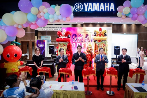 Khai trương trường âm nhạc Yamaha đầu tiên tại Việt Nam - Ảnh 1. Khai trương trường âm nhạc Yamaha đầu tiên tại Việt Nam - Ảnh 1.