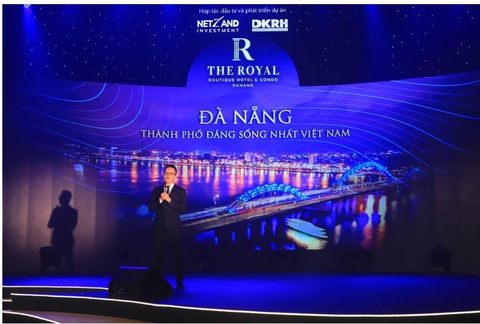 Dạ tiệc ‘Royal Night’ ra mắt dự án The Royal - Ảnh 4. Dạ tiệc ‘Royal Night’ ra mắt dự án The Royal - Ảnh 4.