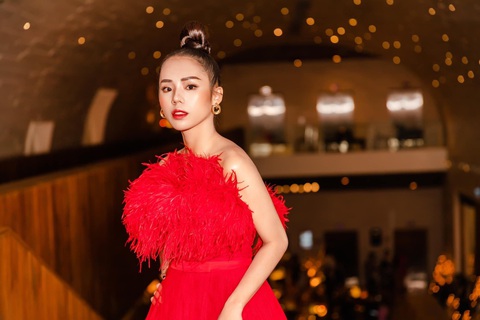 Trào lưu cover: con dao hai lưỡi - Ảnh 3. Trào lưu cover: con dao hai lưỡi - Ảnh 3.
