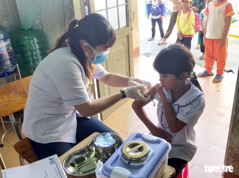 Sẽ có các tổ lưu động tiêm vắcxin phòng bạch hầu - Ảnh 3. Sẽ có các tổ lưu động tiêm vắcxin phòng bạch hầu - Ảnh 3.