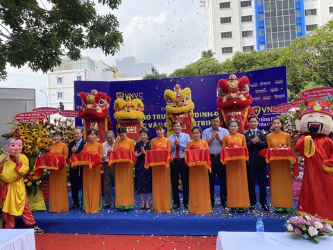VNVC khai trương hệ thống trung tâm dinh dưỡng - y học vận động - Ảnh 1. VNVC khai trương hệ thống trung tâm dinh dưỡng - y học vận động - Ảnh 1.