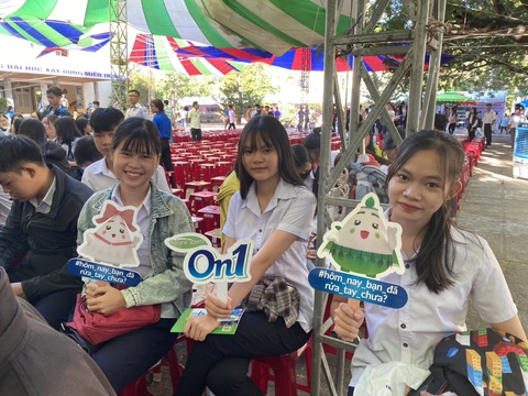 Nhìn lại hành trình của chương trình tư vấn tuyển sinh - hướng nghiệp 2020 - Ảnh 2. Nhìn lại hành trình của chương trình tư vấn tuyển sinh - hướng nghiệp 2020 - Ảnh 2.