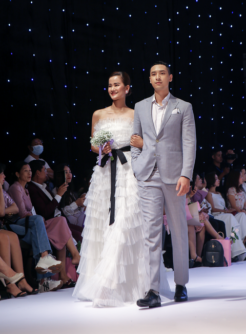 Lynk Lee truyền tải thông điệp tích cực về sự tự tin qua thời trang - Ảnh 2. Lynk Lee truyền tải thông điệp tích cực về sự tự tin qua thời trang - Ảnh 2.