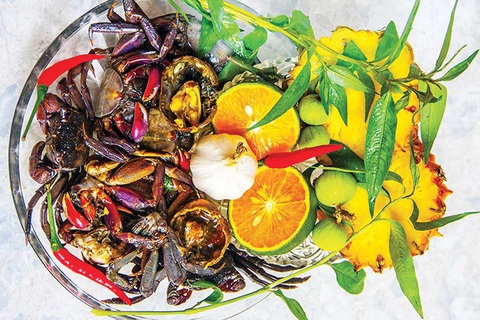 Ở nơi ba khía mở hội mở hè - Ảnh 3. Ở nơi ba khía mở hội mở hè - Ảnh 3.