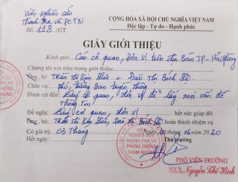 Xử lý 2 nhà báo dỏm đòi lấy thông tin về mọi vấn đề tại Hải Phòng - Ảnh 1. Xử lý 2 nhà báo dỏm đòi lấy thông tin về mọi vấn đề tại Hải Phòng - Ảnh 1.