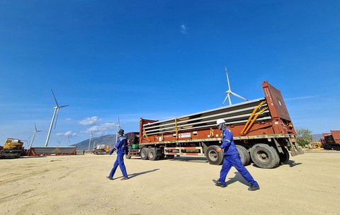 Thu hút tư nhân đầu tư vào năng lượng - Ảnh 1. Thu hút tư nhân đầu tư vào năng lượng - Ảnh 1.