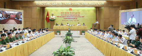 Một bộ phận cán bộ tha hóa, biến chất đã tiếp tay cho tội phạm - Ảnh 1. Một bộ phận cán bộ tha hóa, biến chất đã tiếp tay cho tội phạm - Ảnh 1.