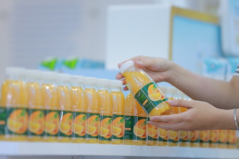 Bác sĩ dinh dưỡng Nguyễn Thị Lâm hướng dẫn chọn và sử dụng nước trái cây đúng cách - Ảnh 2. Bác sĩ dinh dưỡng Nguyễn Thị Lâm hướng dẫn chọn và sử dụng nước trái cây đúng cách - Ảnh 2.