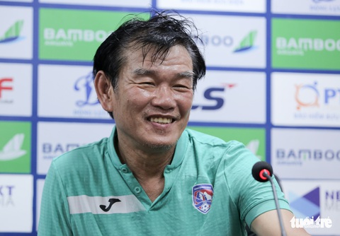 HLV Than Quảng Ninh: V-League vào giai đoạn mệt mỏi, cầu thủ uể oải - Ảnh 1. HLV Than Quảng Ninh: V-League vào giai đoạn mệt mỏi, cầu thủ uể oải - Ảnh 1.