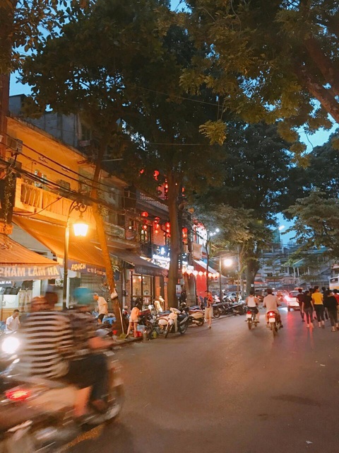Nói về người Hà Thành, tôi biết đó là chân thành, ấm áp - Ảnh 1. Nói về người Hà Thành, tôi biết đó là chân thành, ấm áp - Ảnh 1.