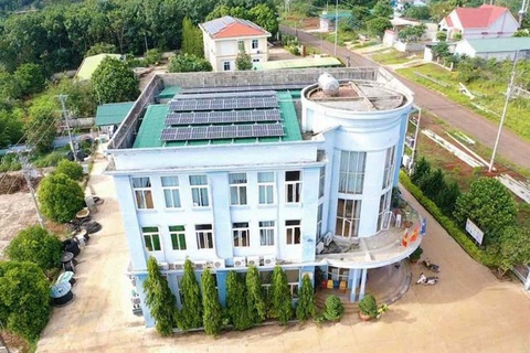 Đắk Nông đẩy mạnh phát triển điện mặt trời áp mái - Ảnh 1. Đắk Nông đẩy mạnh phát triển điện mặt trời áp mái - Ảnh 1.