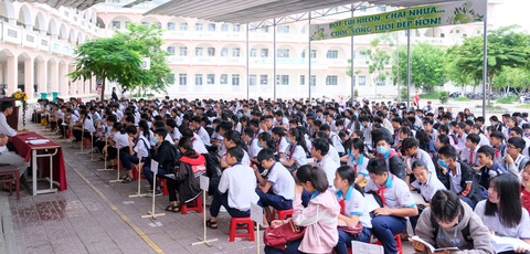 Hơn 12.000 thí sinh ở Cần Thơ thi tuyển vào lớp 10 - Ảnh 1. Hơn 12.000 thí sinh ở Cần Thơ thi tuyển vào lớp 10 - Ảnh 1.
