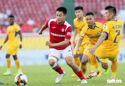 Đang đua vô địch V-League, Than Quảng Ninh bất ngờ đẩy 3 trụ cột sang Hải Phòng - Ảnh 1. Đang đua vô địch V-League, Than Quảng Ninh bất ngờ đẩy 3 trụ cột sang Hải Phòng - Ảnh 1.