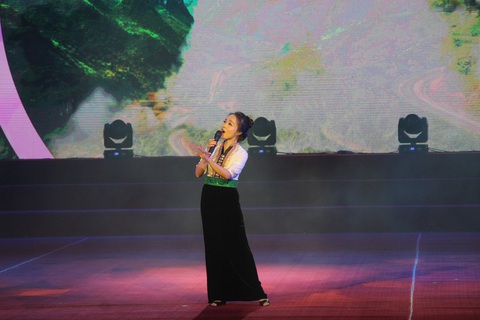 Hà Tĩnh đoạt 77 giải nhất trong cuộc thi tìm hiểu ngành Tuyên giáo - Ảnh 5. Hà Tĩnh đoạt 77 giải nhất trong cuộc thi tìm hiểu ngành Tuyên giáo - Ảnh 5.