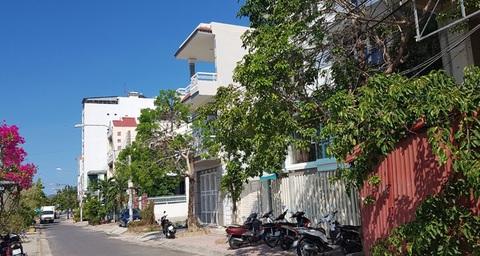 9 người Trung Quốc ở Nha Trang từ tháng 1-2020, âm tính COVID-19 - Ảnh 1. 9 người Trung Quốc ở Nha Trang từ tháng 1-2020, âm tính COVID-19 - Ảnh 1.