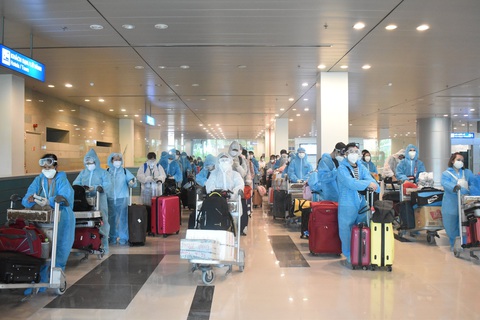693 mẫu xét nghiệm hành khách từ Đà Nẵng về Cần Thơ đều âm tính - Ảnh 1. 693 mẫu xét nghiệm hành khách từ Đà Nẵng về Cần Thơ đều âm tính - Ảnh 1.