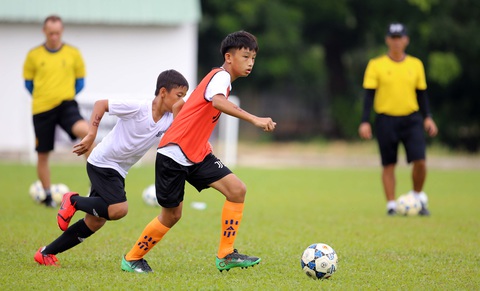 Từ 3.000 thí sinh, Học viện Juventus Việt Nam chọn ra 36 cầu thủ để đào tạo - Ảnh 1. Từ 3.000 thí sinh, Học viện Juventus Việt Nam chọn ra 36 cầu thủ để đào tạo - Ảnh 1.