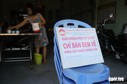 Phố xá Đà Nẵng thưa thớt ngày đầu giãn cách xã hội - Ảnh 3. Phố xá Đà Nẵng thưa thớt ngày đầu giãn cách xã hội - Ảnh 3.