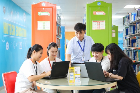 HUTECH xét học bạ đến 15-8: Cơ hội chắc suất trước kỳ thi - Ảnh 3. HUTECH xét học bạ đến 15-8: Cơ hội chắc suất trước kỳ thi - Ảnh 3.