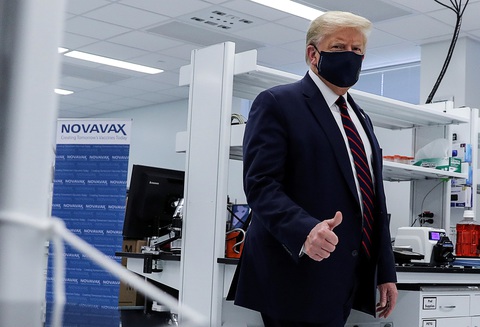 Ông Trump nói gì về việc cố vấn an ninh quốc gia mắc COVID-19? - Ảnh 1. Ông Trump nói gì về việc cố vấn an ninh quốc gia mắc COVID-19? - Ảnh 1.