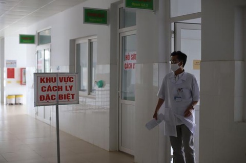 Đắk Lắk: phong tỏa khoa truyền nhiễm, cách ly gần 100 người - Ảnh 1. Đắk Lắk: phong tỏa khoa truyền nhiễm, cách ly gần 100 người - Ảnh 1.