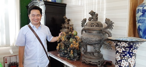 Hàng nghìn món đồ xưa, cổ vật phủ kín ngôi nhà 2 tầng ở Cần Thơ - Ảnh 2. Hàng nghìn món đồ xưa, cổ vật phủ kín ngôi nhà 2 tầng ở Cần Thơ - Ảnh 2.