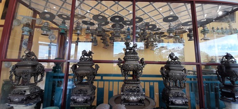 Hàng nghìn món đồ xưa, cổ vật phủ kín ngôi nhà 2 tầng ở Cần Thơ - Ảnh 5. Hàng nghìn món đồ xưa, cổ vật phủ kín ngôi nhà 2 tầng ở Cần Thơ - Ảnh 5.