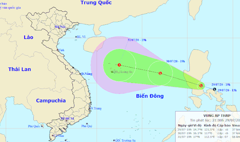 Vùng áp thấp tiến vào Biển Đông, sẵn sàng ứng phó dù có dịch COVID-19 - Ảnh 1. Vùng áp thấp tiến vào Biển Đông, sẵn sàng ứng phó dù có dịch COVID-19 - Ảnh 1.