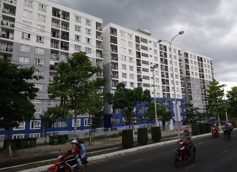 Khó khăn khi thu hồi những căn hộ chung cư sai phạm ở Đà Nẵng - Ảnh 2. Khó khăn khi thu hồi những căn hộ chung cư sai phạm ở Đà Nẵng - Ảnh 2.