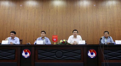 VFF luôn lắng nghe, tiếp thu những ý kiến đóng góp cho bóng đá Việt Nam - Ảnh 1. VFF luôn lắng nghe, tiếp thu những ý kiến đóng góp cho bóng đá Việt Nam - Ảnh 1.