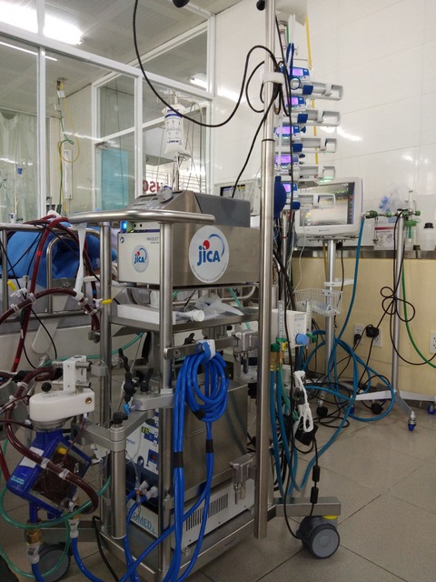 Nhật hỗ trợ Việt Nam thiết bị điều trị COVID-19 trị giá 60 triệu yen - Ảnh 2. Nhật hỗ trợ Việt Nam thiết bị điều trị COVID-19 trị giá 60 triệu yen - Ảnh 2.
