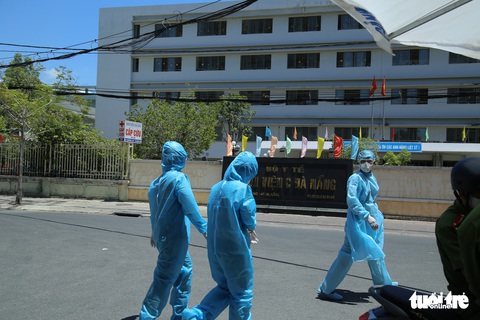 Hàng trăm sinh viên y, hàng ngàn thanh niên sẵn sàng lên tuyến đầu chống dịch - Ảnh 1. Hàng trăm sinh viên y, hàng ngàn thanh niên sẵn sàng lên tuyến đầu chống dịch - Ảnh 1.
