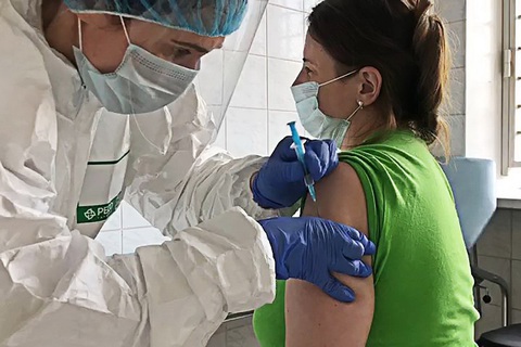 Nga sẽ đi đầu sản xuất vắcxin ngừa COVID-19? - Ảnh 1. Nga sẽ đi đầu sản xuất vắcxin ngừa COVID-19? - Ảnh 1.